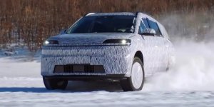 Hyundai teases mystery electric SUV.jpg Hyundai teases mystery electric SUV.jpg
